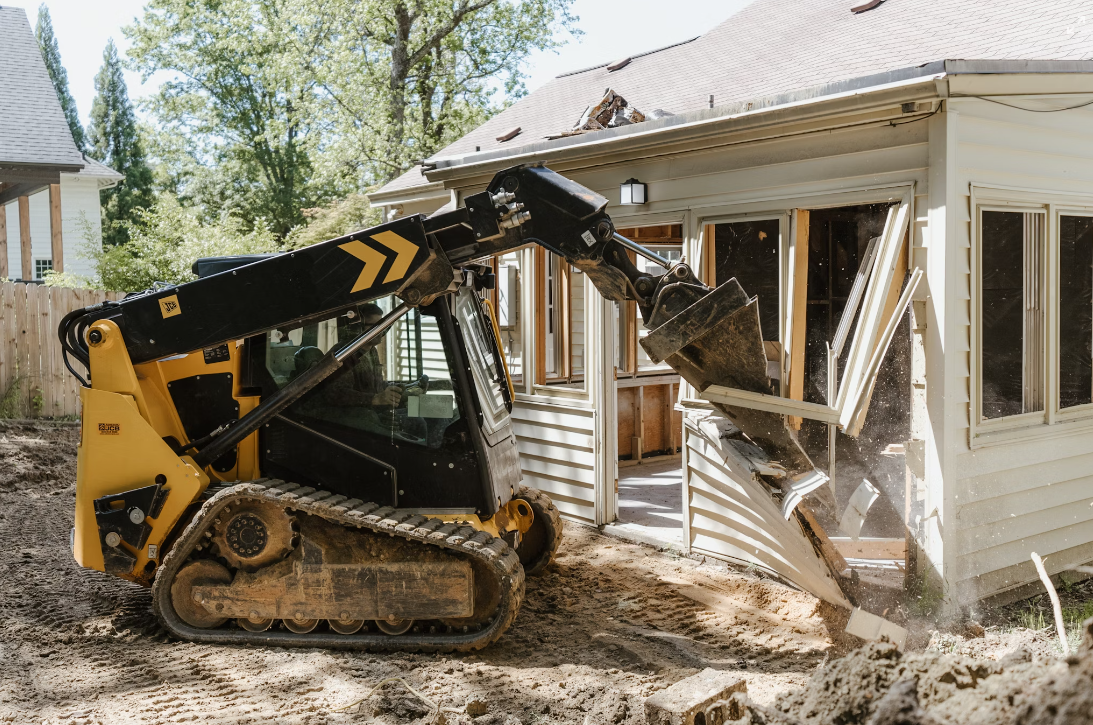 The Impact of U.S. 104% Tariffs on Chinese Skid-Steer Loader Manufacturers: Tan An’s Response